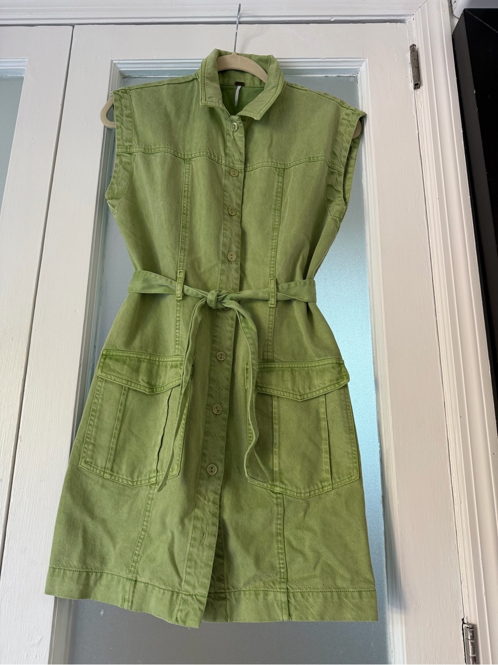 Sleeveless Olive-Green Utility Shirt Dress with Tie Waist